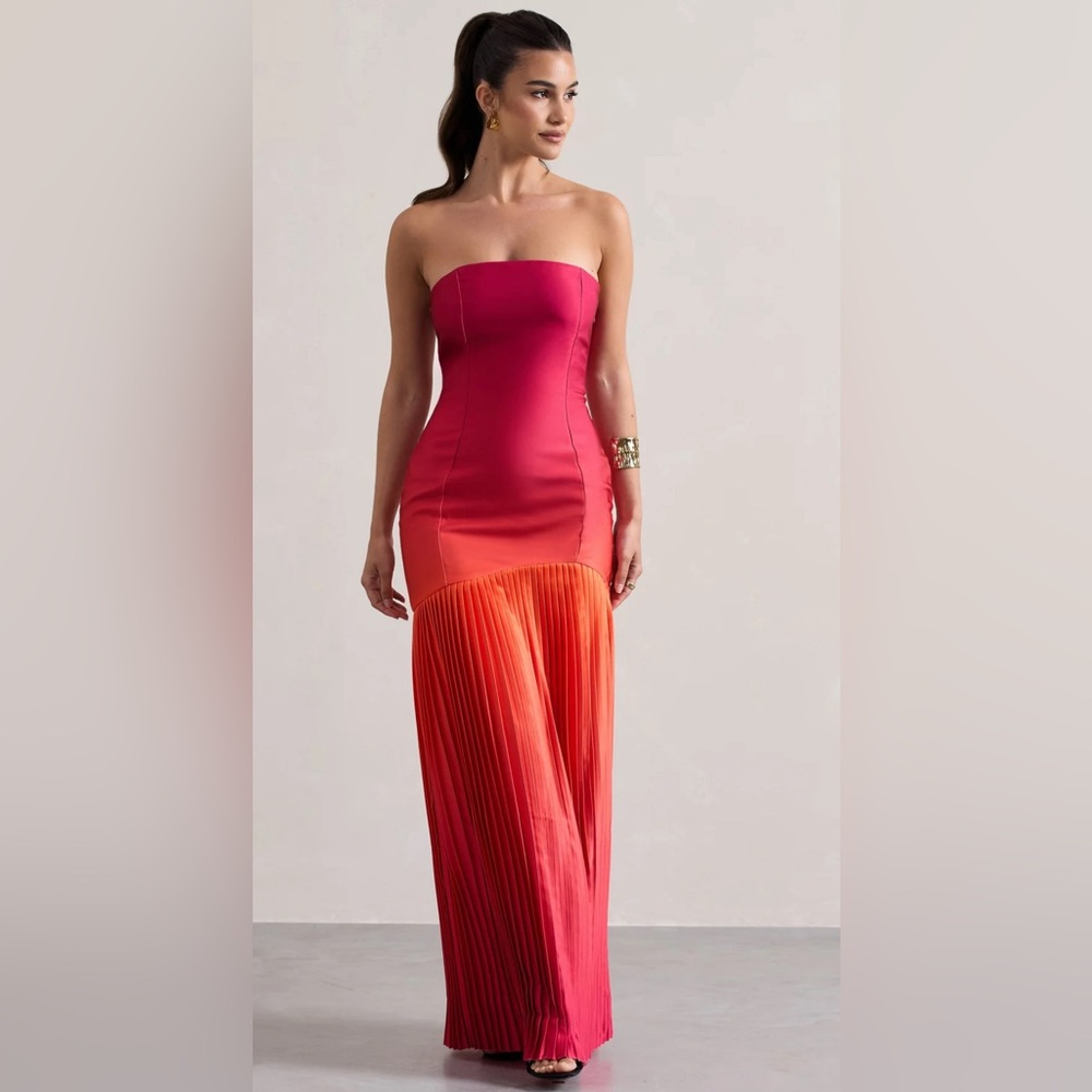 Club L London CALIFORNIA
PINK & ORANGE OMBRE BANDEAU PLISSE MAXI DRESS